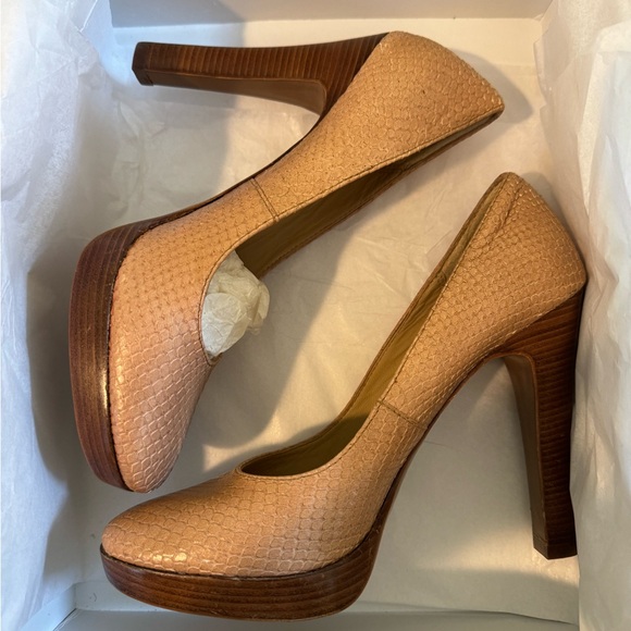 Michael Kors Raceway Platform Pump 7 - Picture 3 of 5